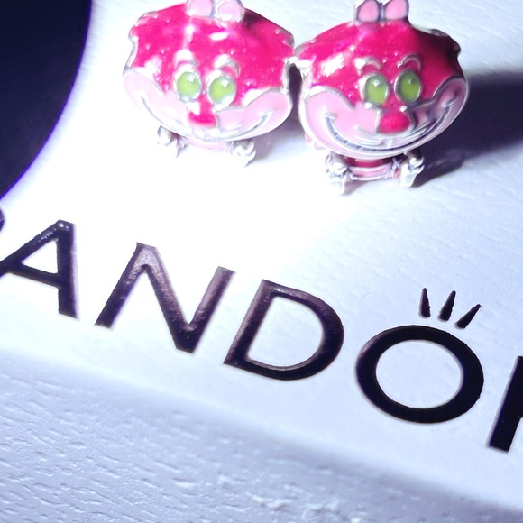Sterling Silver Pandora Style Disney Alice in Wonderland Cheshire Cat Charm - Picture 2 of 9